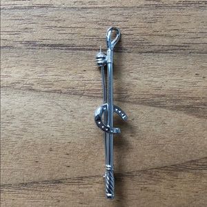 🐎 Silver horseshoe and whip stick pin 🐎